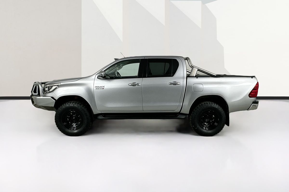 2019 Toyota HILUX SR5+ (4x4) GUN126R MY19 4X4