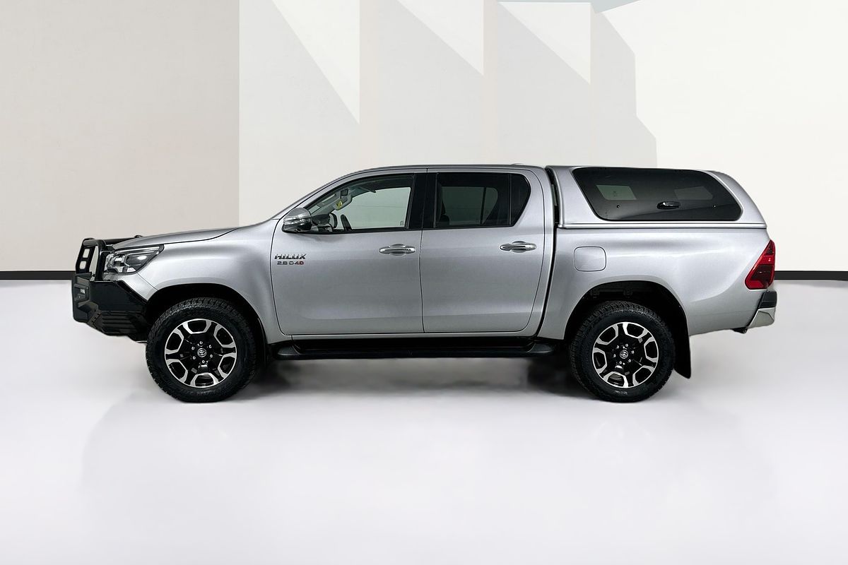 2023 Toyota HILUX SR5 + PREMIUM INTERIOR (4x4) GUN126R 4X4
