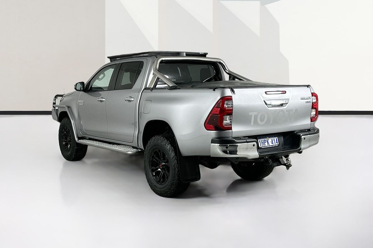 2022 Toyota HILUX SR5 (4x4) GUN126R 4X4