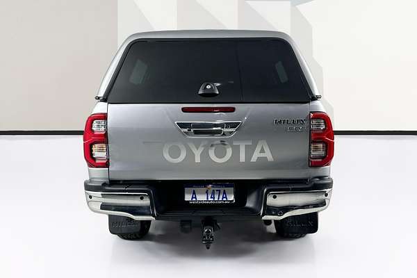 2021 Toyota HILUX SR5 (4x4) GUN126R FACELIFT 4X4