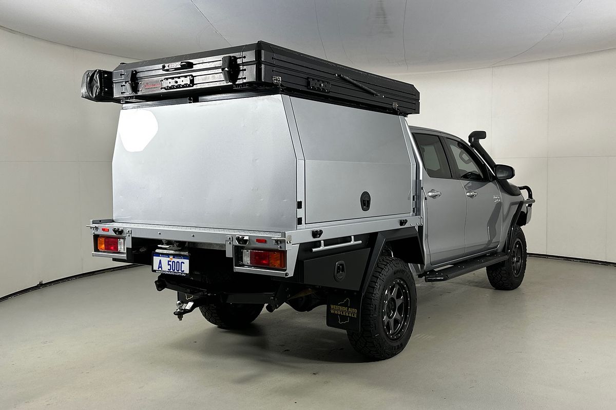 2022 Toyota HILUX SR5 (4x4) GUN126R 4X4