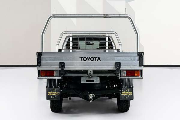 2020 Toyota HILUX SR (4x4) GUN126R FACELIFT 4X4