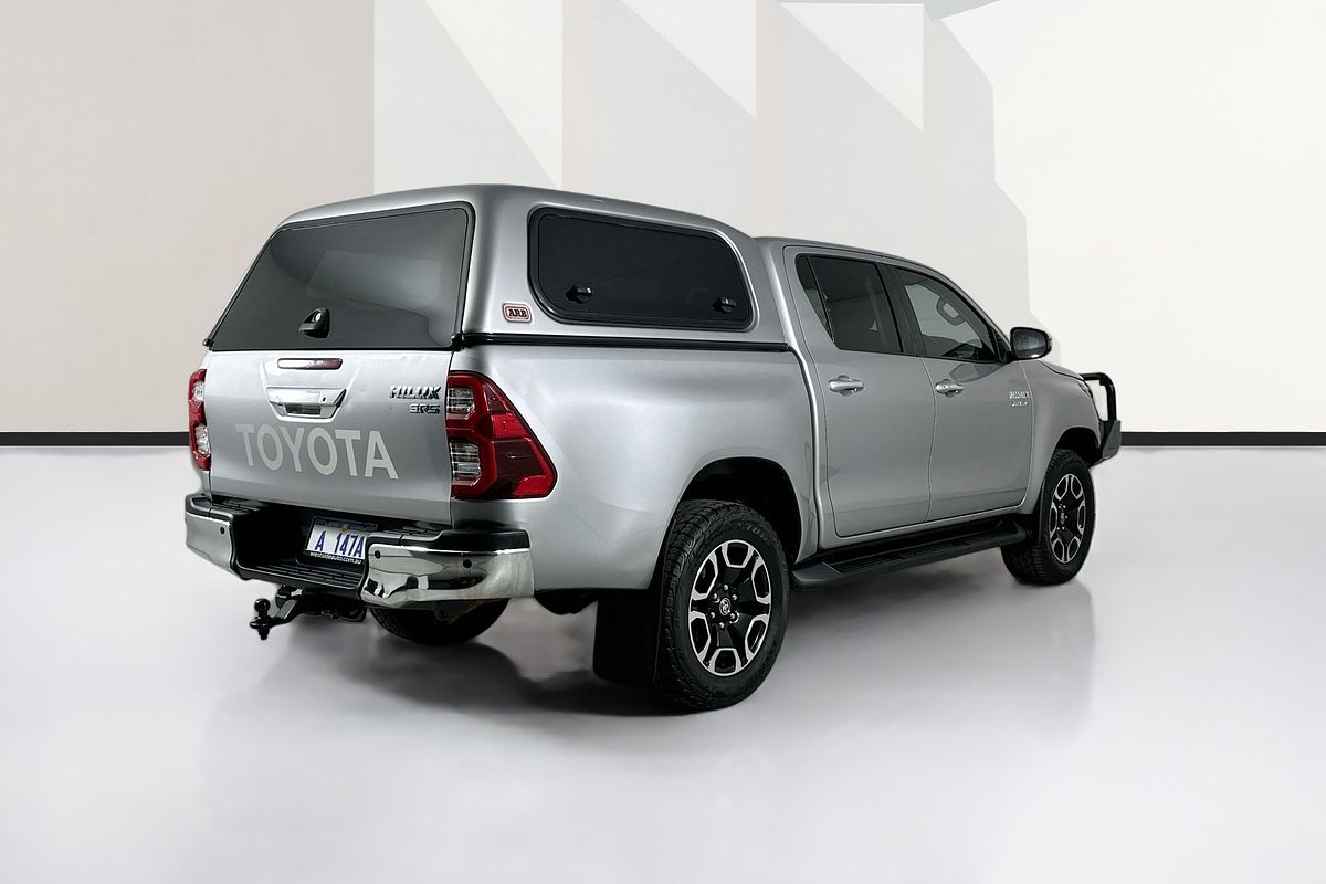 2021 Toyota HILUX SR5 (4x4) GUN126R FACELIFT 4X4