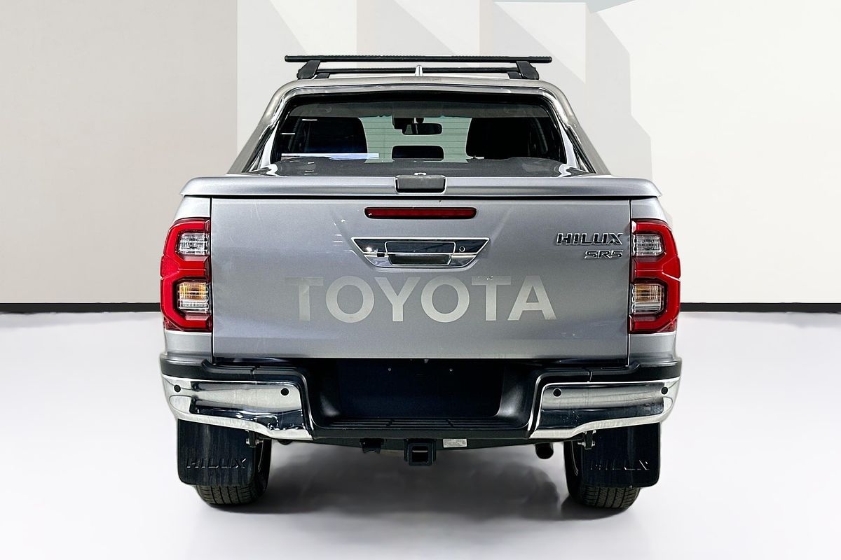 2022 Toyota HILUX SR5 (4x4) GUN126R 4X4