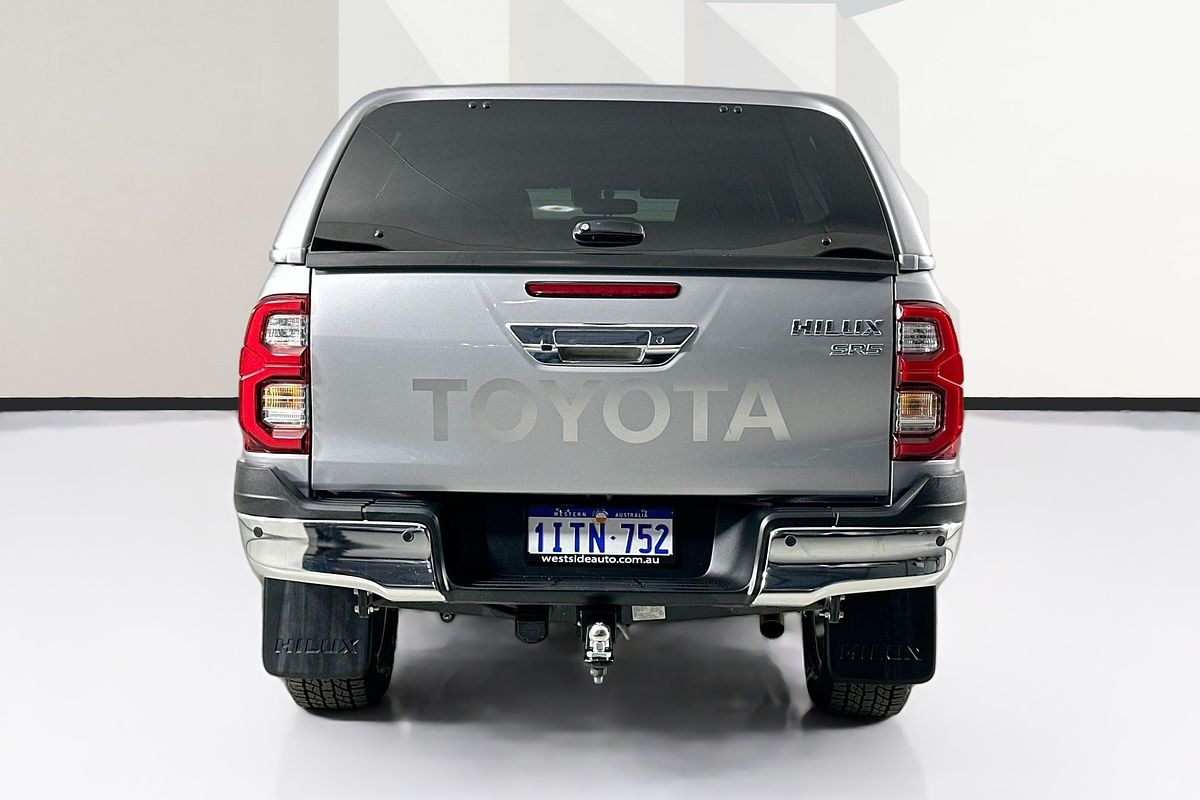 2023 Toyota HILUX SR5 + PREMIUM INTERIOR (4x4) GUN126R 4X4