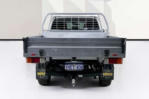2020 Toyota HILUX SR5 (4x4) GUN126R FACELIFT 4X4
