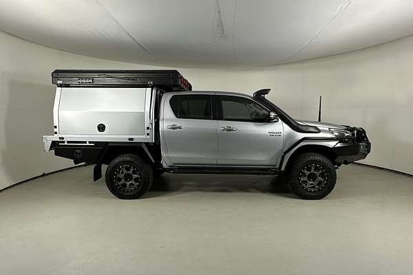 2022 Toyota HILUX SR5 (4x4) GUN126R 4X4