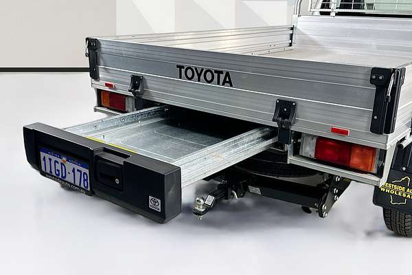 2023 Toyota HILUX SR (4x4) GUN126R 4X4