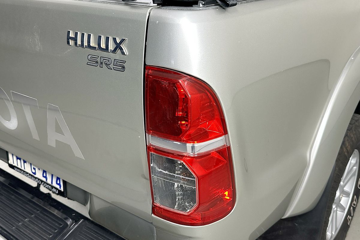 2013 Toyota Hilux SR5 (4x4) KUN26R MY14 4X4