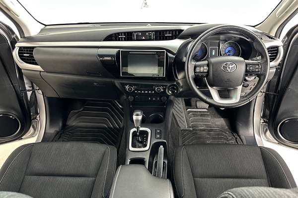 2020 Toyota HILUX SR5 (4x4) GUN126R MY19 UPGRADE 4X4