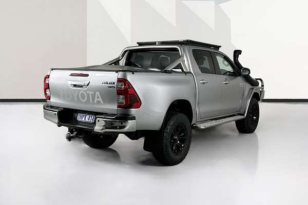 2022 Toyota HILUX SR5 (4x4) GUN126R 4X4