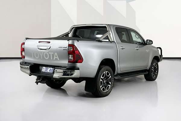 2021 Toyota HILUX SR5 (4x4) GUN126R 4X4