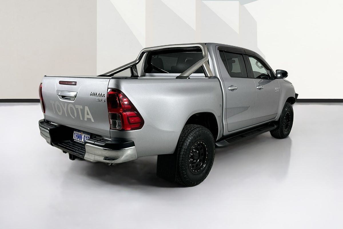 2017 Toyota HILUX SR5 (4x4) GUN126R 4X4
