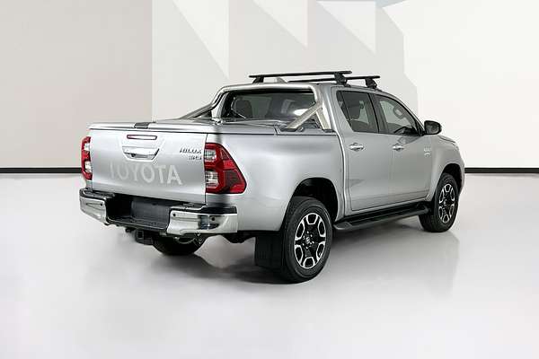 2022 Toyota HILUX SR5 (4x4) GUN126R 4X4