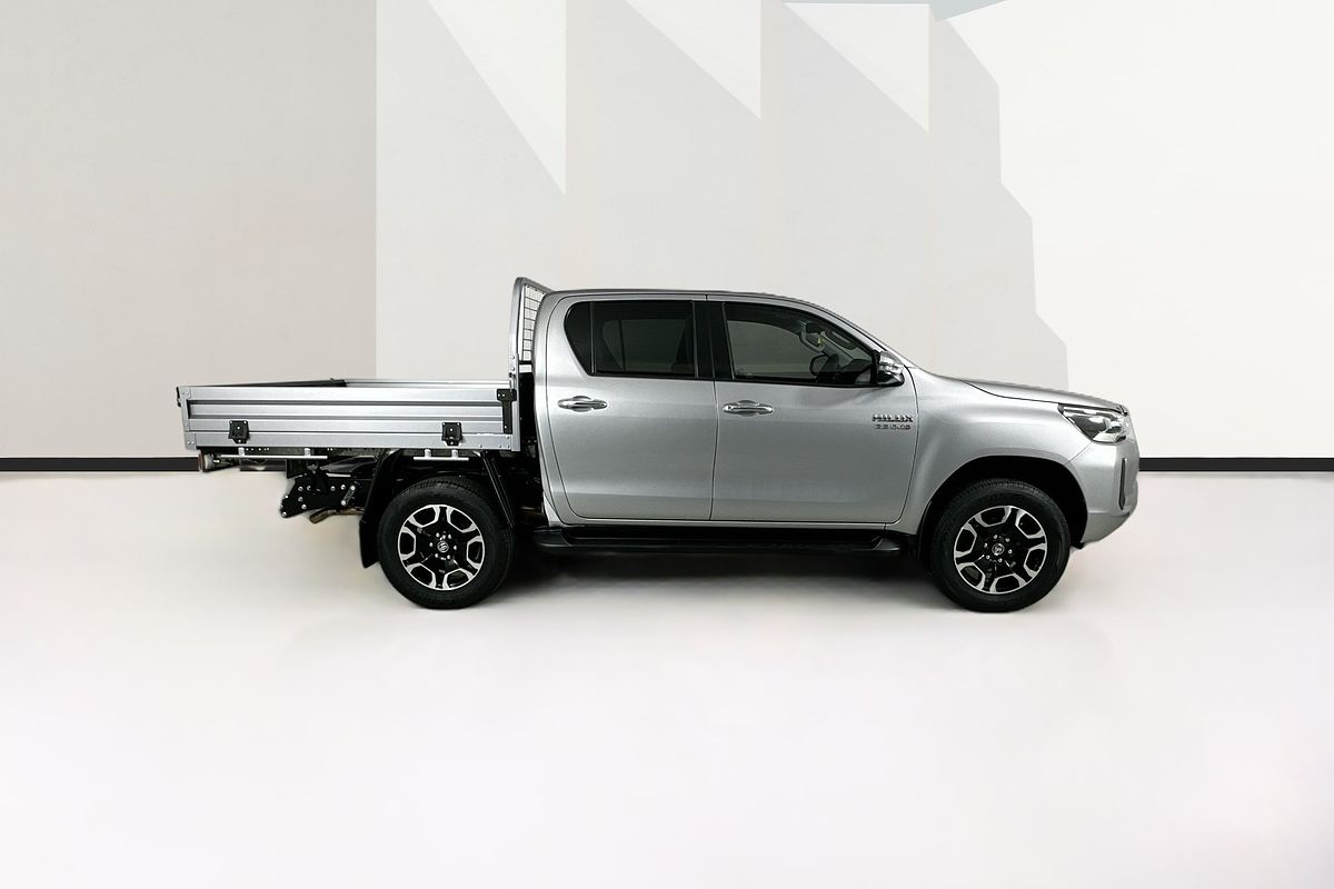 2020 Toyota HILUX SR5 (4x4) GUN126R FACELIFT 4X4