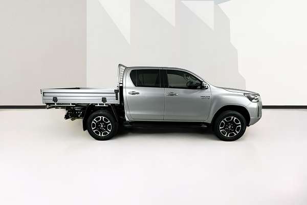 2020 Toyota HILUX SR5 (4x4) GUN126R FACELIFT 4X4