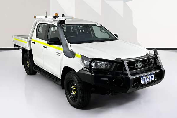 2021 Toyota HILUX SR (4x4) GUN126R FACELIFT 4X4