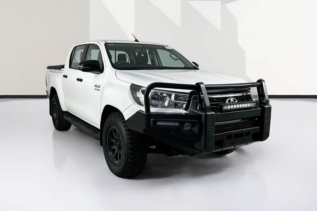 2019 Toyota HILUX SR (4x4) GUN126R MY19 4X4