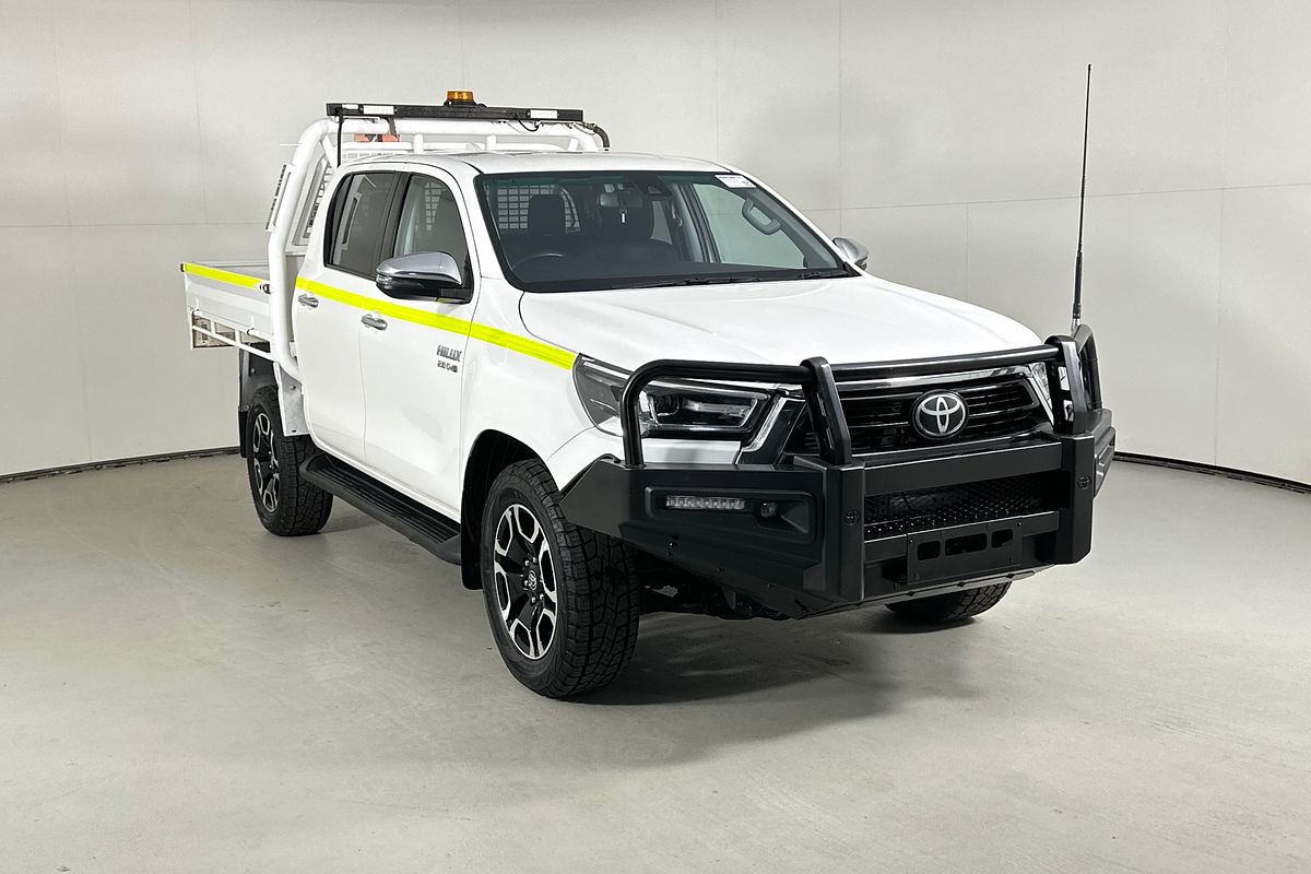 2021 Toyota HILUX SR5 (4x4) GUN126R FACELIFT 4X4