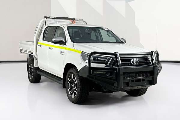 2021 Toyota HILUX SR5 (4x4) GUN126R FACELIFT 4X4