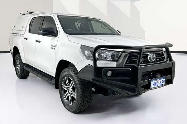2022 Toyota HILUX SR (4x4) GUN126R 4X4