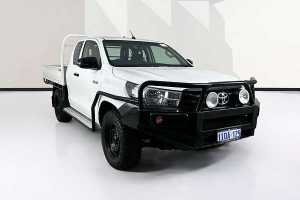 2018 Toyota Hilux Workmate GUN125R 4X4