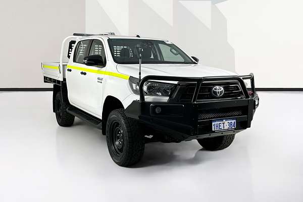 2020 Toyota HILUX SR (4x4) GUN126R FACELIFT 4X4