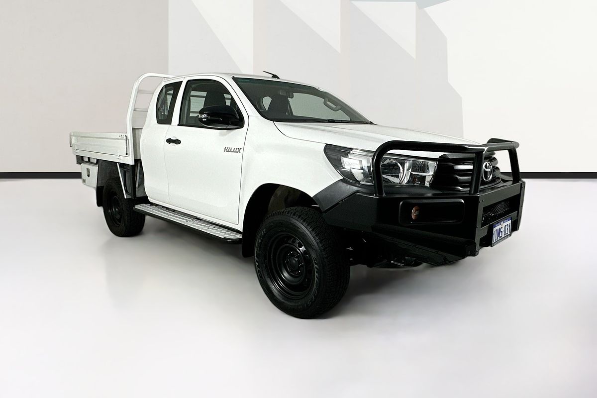 2019 Toyota HILUX Workmate GUN125R 4X4