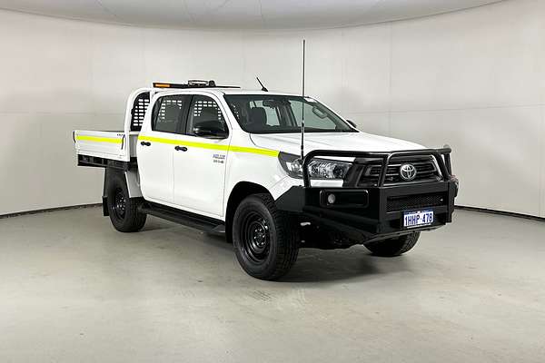 2020 Toyota HILUX SR (4x4) GUN126R FACELIFT 4X4