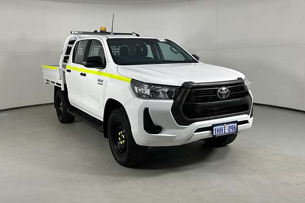 2021 Toyota HILUX SR (4x4) GUN126R 4X4
