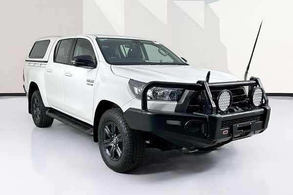 2024 Toyota HILUX SR (4x4) GUN126R FACELIFT 4X4