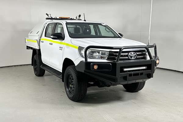 2016 Toyota HILUX SR (4x4) GUN126R 4X4