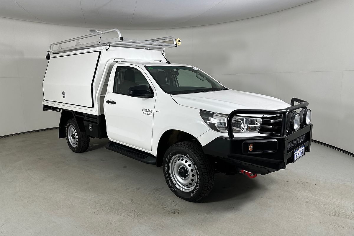 2018 Toyota HILUX SR (4x4) GUN126R MY17 4X4