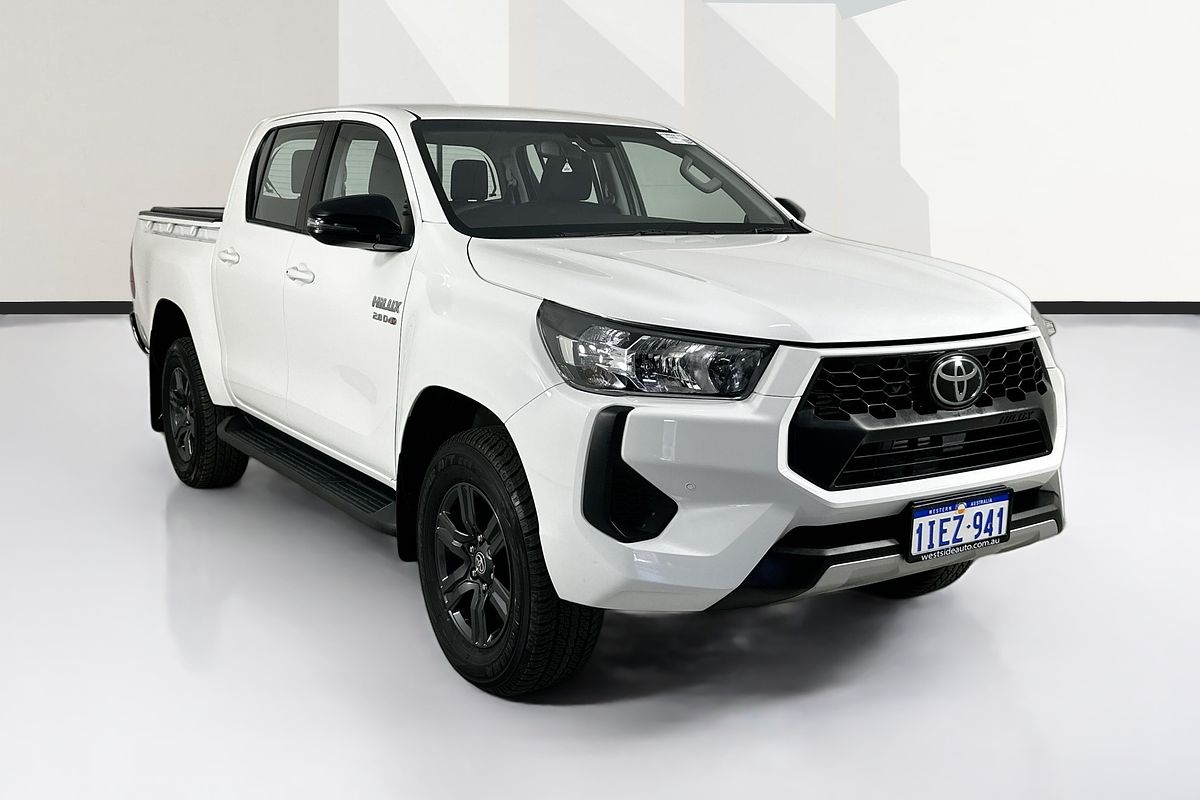 2024 Toyota HILUX SR 48V (4x4) GUN126R 4X4