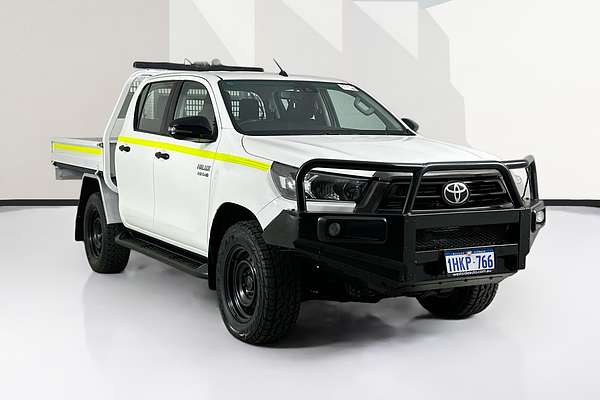 2021 Toyota HILUX SR (4x4) GUN126R FACELIFT 4X4