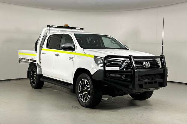 2021 Toyota HILUX SR5 (4x4) GUN126R FACELIFT 4X4