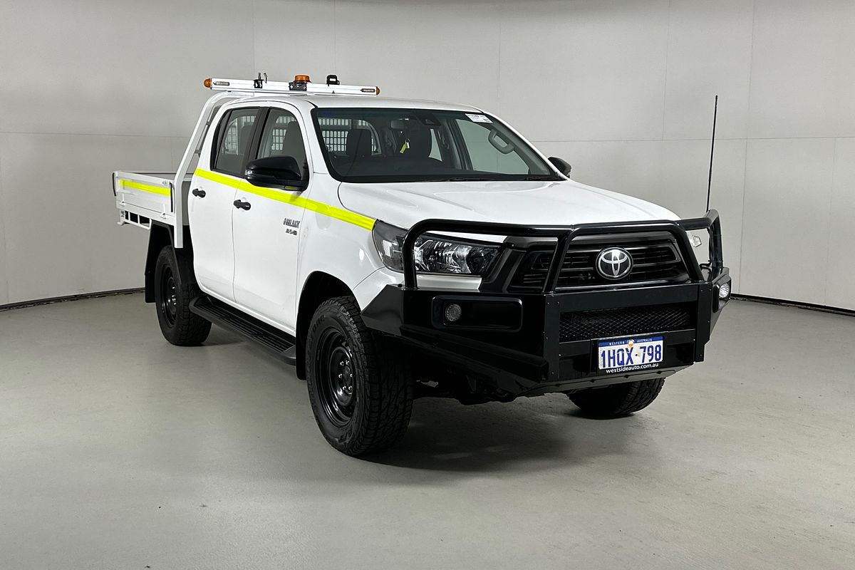 2022 Toyota HILUX SR (4x4) STEEL WHEELS GUN126R 4X4