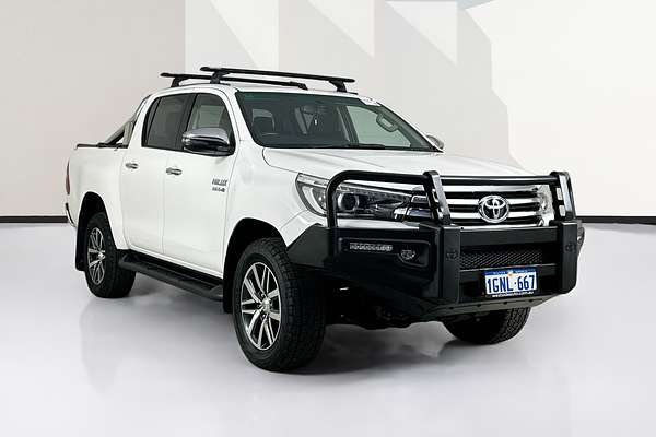2018 Toyota HILUX SR5 (4x4) GUN126R MY17 4X4