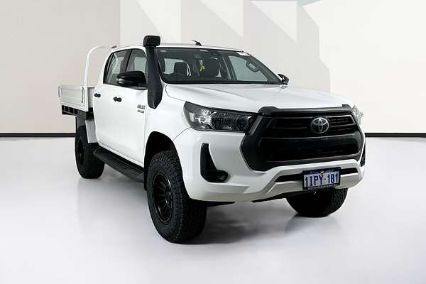 2021 Toyota HILUX SR (4x4) GUN126R 4X4