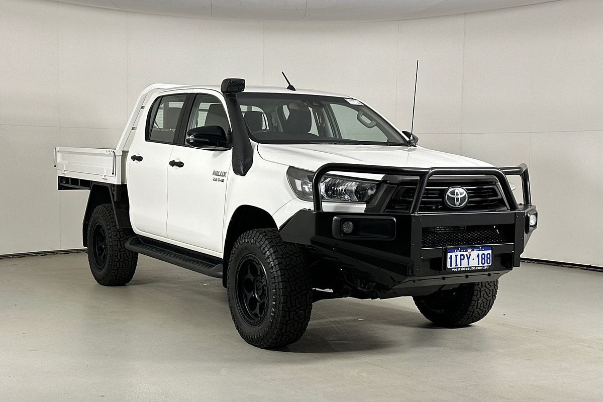 2020 Toyota HILUX SR (4x4) GUN126R FACELIFT 4X4