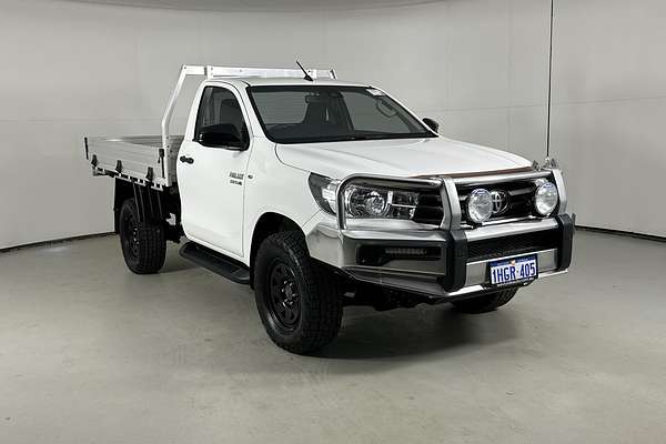 2021 Toyota HILUX SR (4x4) GUN126R FACELIFT 4X4
