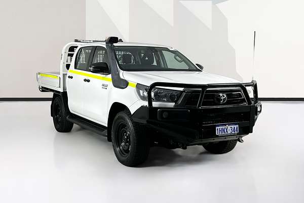 2022 Toyota HILUX SR (4x4) GUN126R 4X4