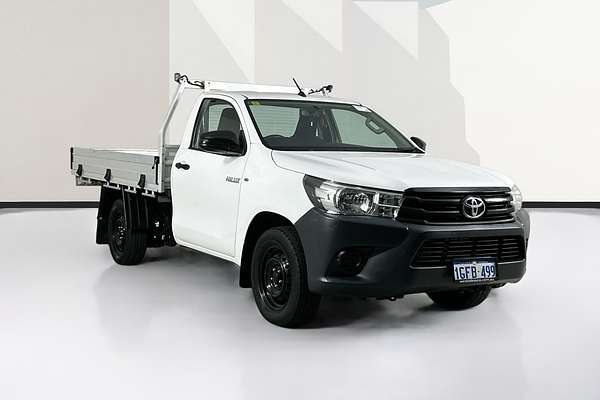 2017 Toyota HILUX WORKMATE GUN122R REAR WHEEL DRIVE