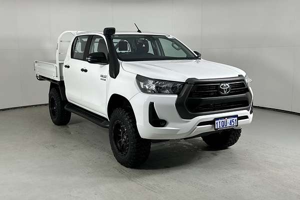 2021 Toyota HILUX SR (4x4) GUN126R 4X4