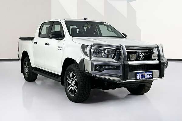2018 Toyota HILUX SR (4x4) GUN126R MY19 4X4