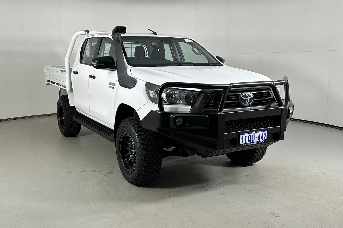2020 Toyota HILUX SR (4x4) GUN126R FACELIFT 4X4