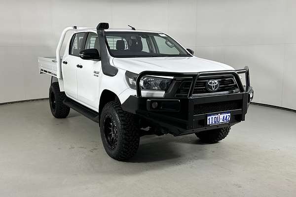 2020 Toyota HILUX SR (4x4) GUN126R FACELIFT 4X4