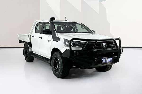 2020 Toyota HILUX SR (4x4) GUN126R FACELIFT 4X4