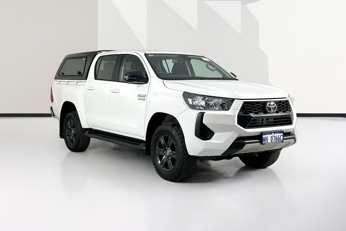 2024 Toyota HILUX SR (4x4) GUN126R 4X4
