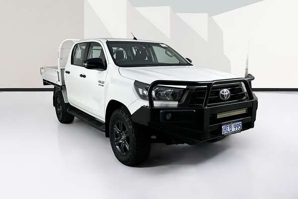 2020 Toyota HILUX SR (4x4) GUN126R FACELIFT 4X4